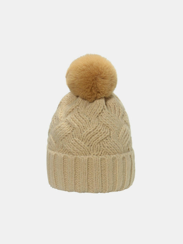 Roll Rim Cable-Knit Hat - Stylish and Warm Accessory