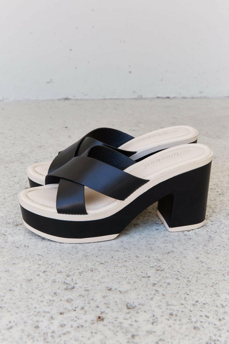 Moments Contrast Platform Sandals