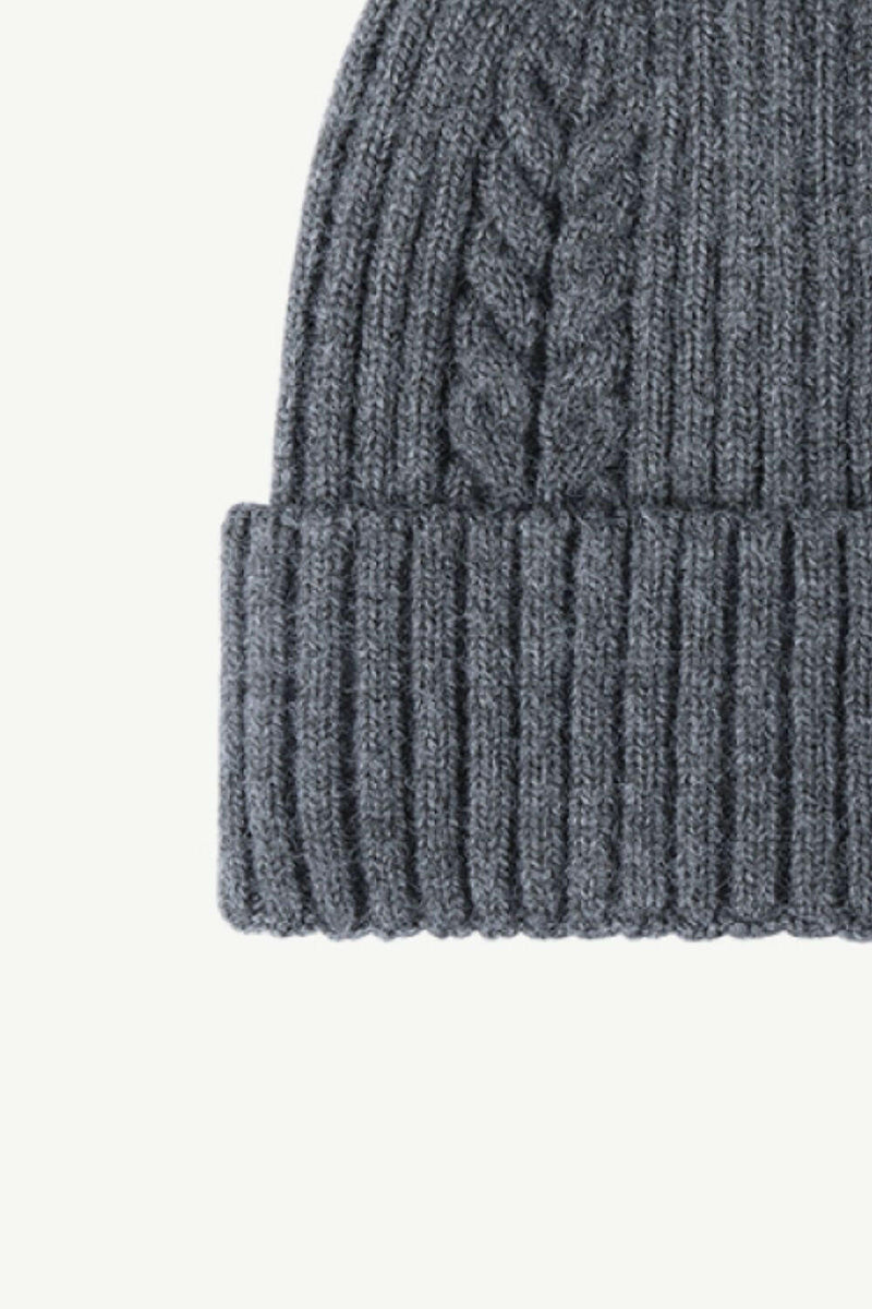 Cable-Knit Cuff Beanie - Stylish & Comfortable Design